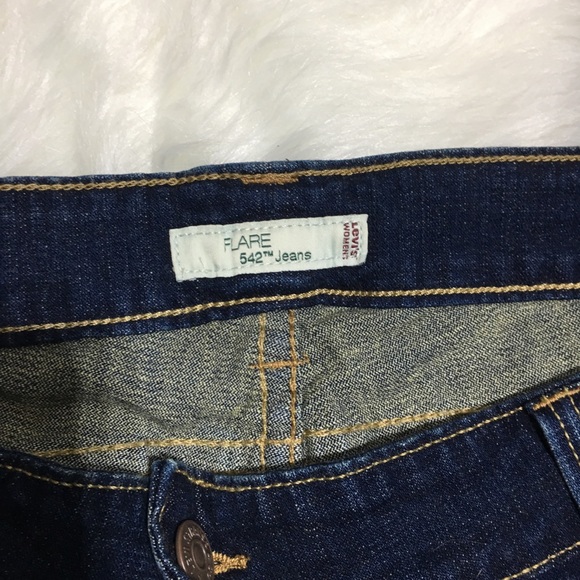 Levi’s 542 Flare Jeans Size 24W Plus Size EUC - Picture 2 of 5